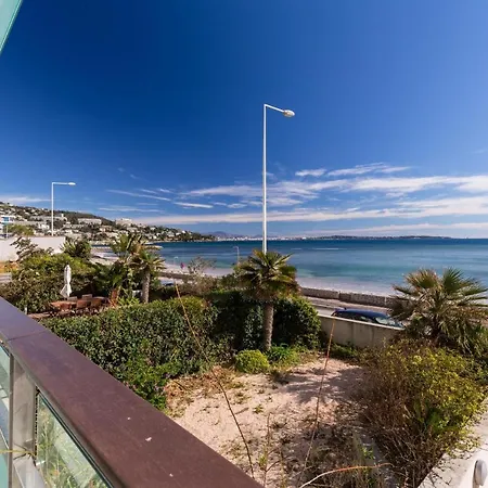 Bright Two Bedroomed On The In With Huge Terrace With Fabulous Sea Views - 2001 Appartement
