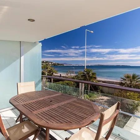 Bright Two Bedroomed On The In With Huge Terrace With Fabulous Sea Views - 2001 * Cannes