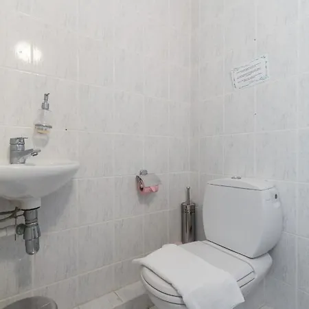 Bright Two Bedroomed On The In With Huge Terrace With Fabulous Sea Views - 2001 Cannes